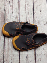 OCEAN PACIFIC BROWN & ORANGE TB Footwear Swimshoes