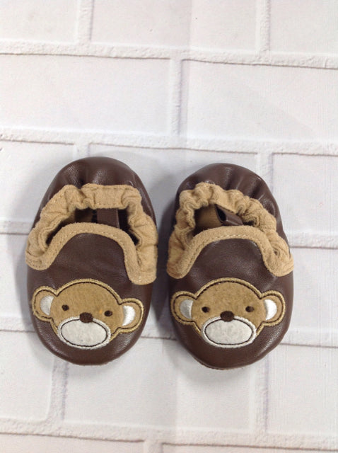 Old Navy Brown Print Slippers