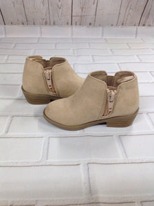 Old Navy Tan Boots