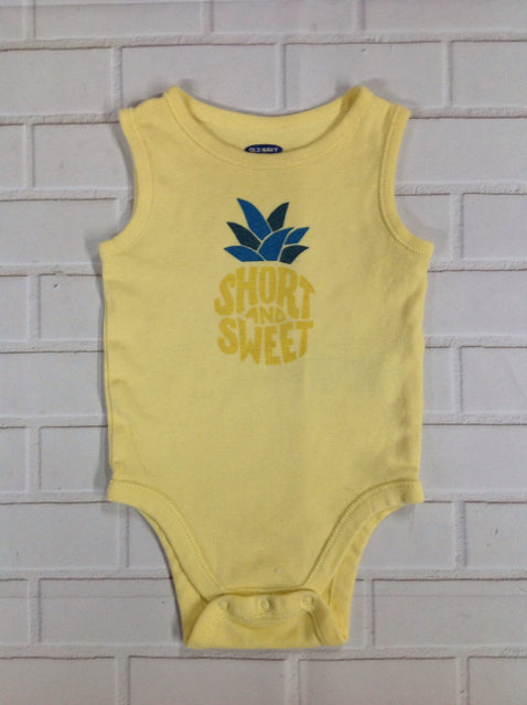 Old Navy Yellow Print Top