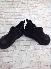Oshkosh Black & Pink Boots