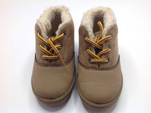 Oshkosh Brown & Fur Hikers