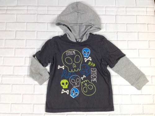 Oshkosh Gray Skulls Top