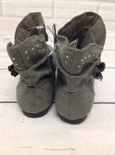 PIPER Gray Boots
