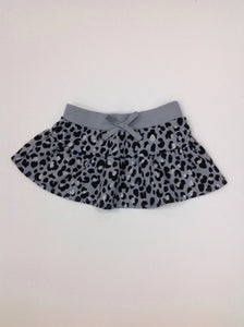 THE PLACE Gray Skorts