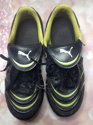 Puma Black & Green Cleats Size 4