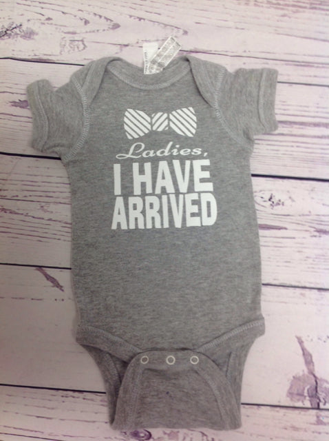 RabbitSkins GRAY PRINT Top