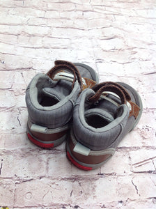 SEE KAI RUN Gray Sneakers Toddler Size 5.5