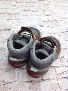 SEE KAI RUN Gray Sneakers Toddler Size 5.5