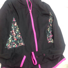 SO.. Black & Pink Top