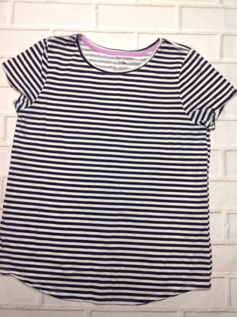 SO.. Blue & White Top