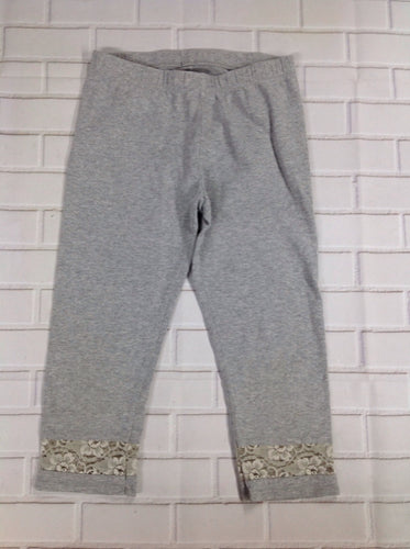 SO.. GRAY PRINT Capris