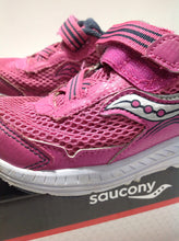 Saucony HOT PINK & SILVER Sneakers