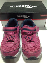 Saucony HOT PINK & SILVER Sneakers