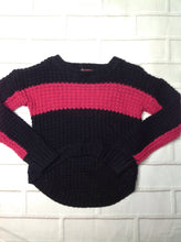 Shampoo Black & Pink Sweater