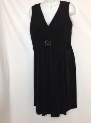 Size 1X Motherhood Black Dress