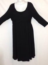 Size MAT XX-LARGE OLD NAVY MATERNITY Black Solid Dress