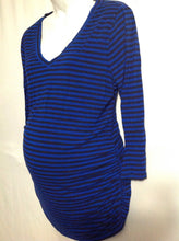 Size Large LizLange Blue & Black Stripe Top