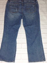 Size Large LizLange Denim Pants