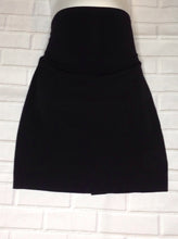 Size Large Motherhood Black Solid Skirt