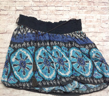 Size Large Motherhood Blue & Gray Skirt