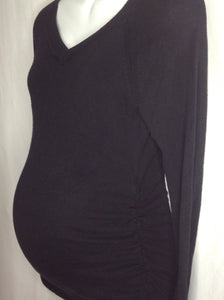 Size M Motherhood Black Solid Sweater