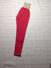 Size M Motherhood Red Solid Pants