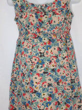 Size M Motherhood Tan Print Floral Dress