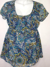 Size M Oh Baby Blue Print Floral Top