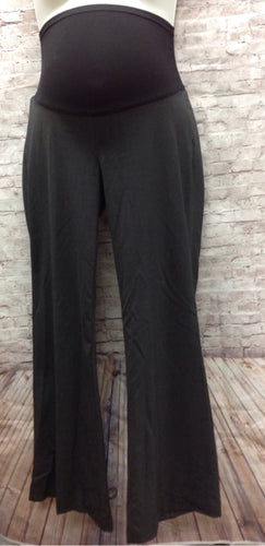 Size M Oh Baby Gray Solid Pants