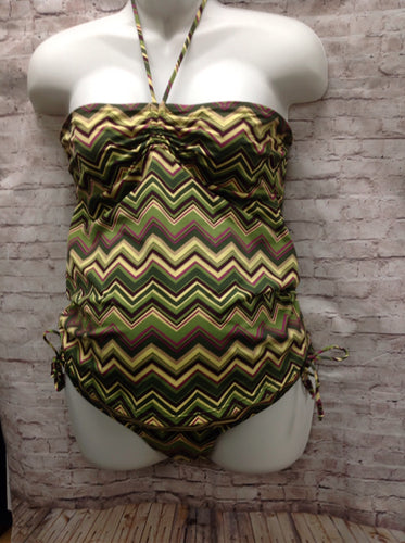 Size M Old Navy Green Print Zigzags Swimwear