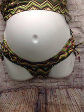 Size M Old Navy Green Print Zigzags Swimwear
