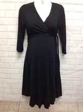 Size MAT MEDIUM Gap Maternity Black Dress