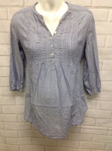 Size MAT MEDIUM H & M Baby Blue & White Cotton Pinstripe Top