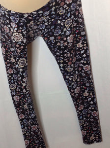 Size Medium Motherhood Blue & Pink Floral Leggings