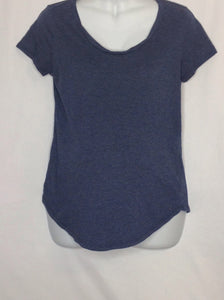 Size Medium Motherhood Blue Top