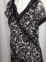 Size Small Black Print Floral Top