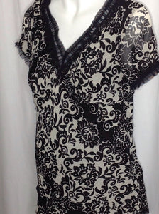 Size Small Black Print Floral Top
