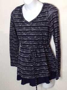 Size Small Motherhood BLUE & WHITE Top