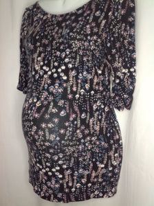 Size Small Motherhood Black Print Flowers Top