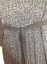 Size XL Motherhood BLACK & GRAY DESIGNS Dress