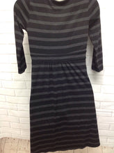 Size MAT X-SMALL OLD NAVY MATERNITY Charcoal Cotton Blend Stripe Dress