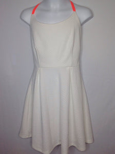Soprano CREAM & CORAL Dress