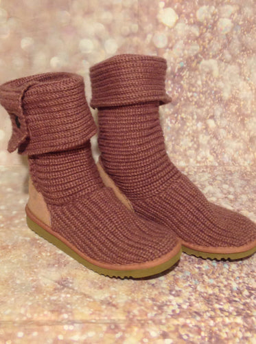 UGG Mauve (Pink) Cable Knit Boots Size 4