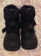 THERMOLITE Black Snowboots Size