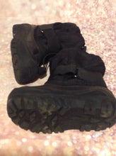 THERMOLITE Black Snowboots Size
