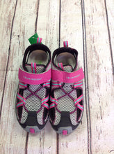 Tsukihoshi Black & Pink Sandals
