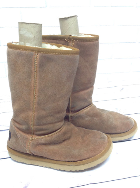 UGG Light Brown Boots