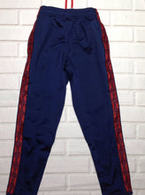 Umbro Blue & Red 2 pc set