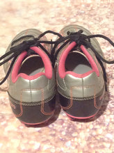 Umbro Gray & Pink Cleats Size 7.5